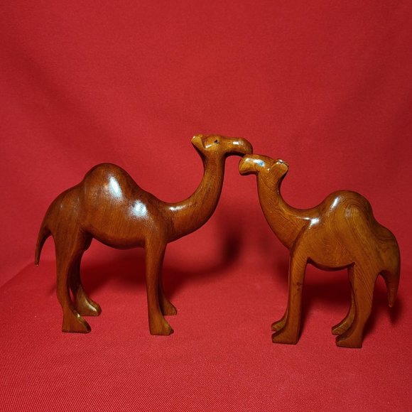 Camel Olive Wood Figurine Hand Carved Wooden Figurine Set of 2 - Picture 1 of 14